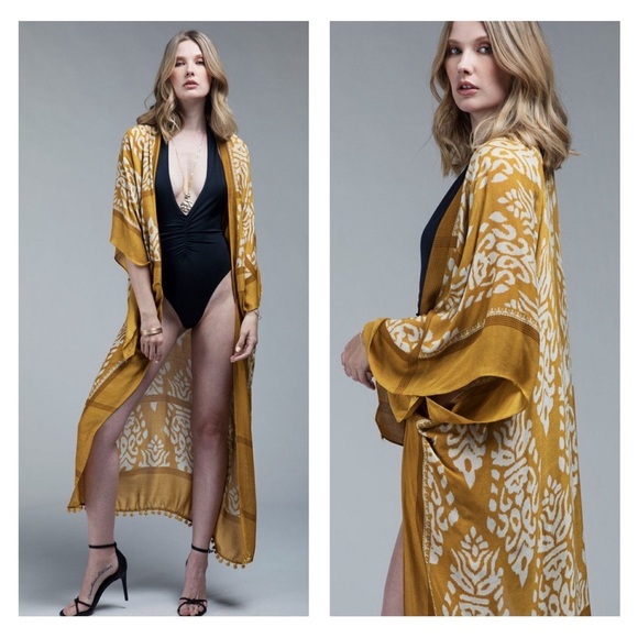Macchia di Ruggine Mustard and White Patterned Kimono - Picture 1 of 8